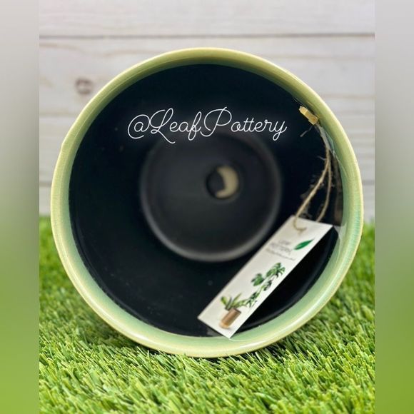 Coral Aqua/Green Ceramic Planter Pot with Saucer Attached - Picture 7 of 8